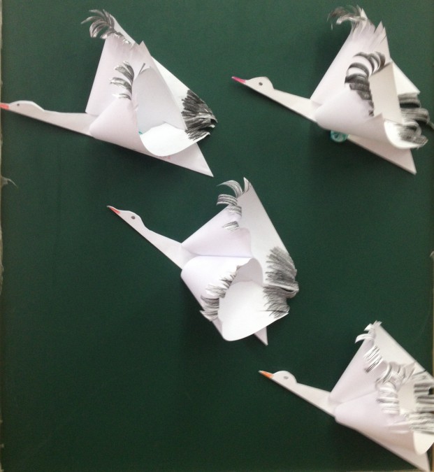 Оригами журавлик из бумаги своими руками: значение журавлика и схема